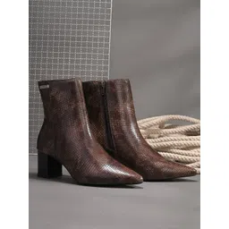 El Paso Women Textured Block-Heeded Chelsea Boots-picture-21