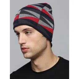 EL REGALO Printed Woolen Beanie image 4