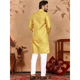 ELLARK Men Printed Regular Kurta with Pyjamas image 2