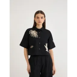 Elle Black Pure Cotton Embroidery Short Sleeves Shirt-picture-12