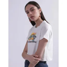 Elle White Cotton Printed Crop Top-picture-42