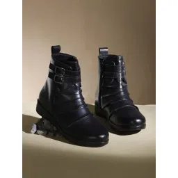 Elle Women's Black Casual Booties-picture-42