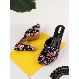 Elle Women's Black Casual Sandals-picture-25