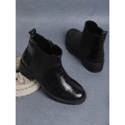 Elle Women's Black Chelsea Boots-picture-28