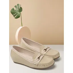 Elle Women's Cream Casual Loafer-picture-25