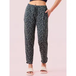 Enamor Printed Mid Rise 7/8th Length Relaxed fit Lounge Pants-picture-11