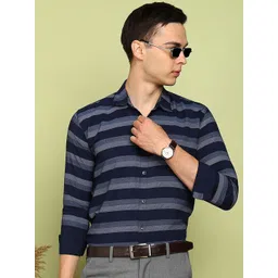 encore by INVICTUS Men Slim Fit Horizontal Striped Spread Collar Cotton Formal Shirt-picture-28