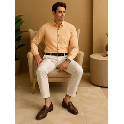 encore by INVICTUS Men Slim Fit Solid Spread Collar Casual Shirt-picture-17