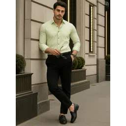 encore by INVICTUS Men Slim Fit Solid Spread Collar Casual Shirt-picture-13