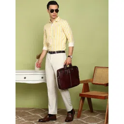 encore by INVICTUS Slim Fit Striped Spread Collar Cotton Formal Shirt image 4