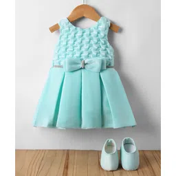 Enfance Sleeveless Bow Applique Textured Pleated Knee Length Dress With Headband & Booties - Sea Green-picture-23