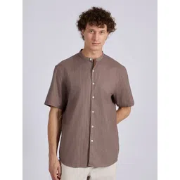 Espanshe Men Vertical Striped Band Collar Cotton Casual Shirt-picture-32