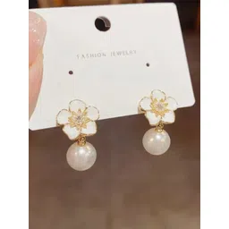 Estailo fashion Stainless Steel Pearls Beaded Floral Shaped Drop Earrings-picture-21