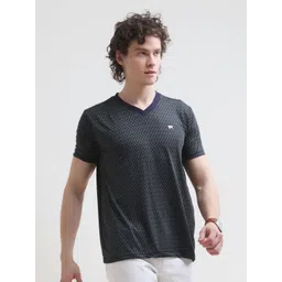 Estilocus Men Floral Printed V-Neck Pockets T-shirt-picture-33