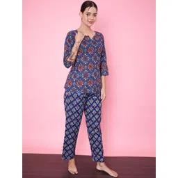 ETC Women Floral Printed Pure Cotton Night suit image 4