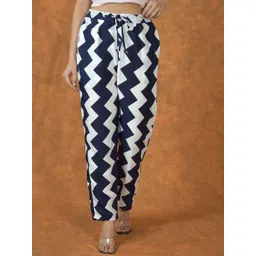 ETC X D To D Life Style Women Zig-Zag Printed Slim Fit High-Rise Regular Trousers-picture-32