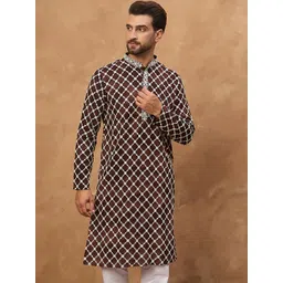 Ethnic Bay Men Embroidered Thread Work Kurta-picture-26