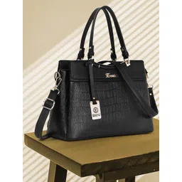 Exotic Textured Structured Handheld Bag with Tasselled-picture-40