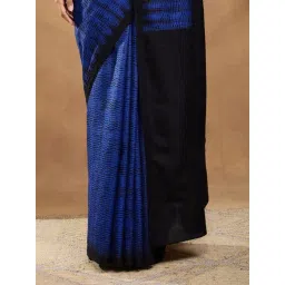 Fabindia Black-Blue Regular Fit Woven Design Saree image 5
