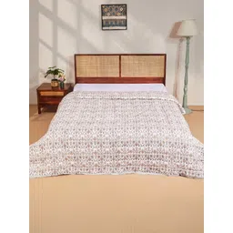 Fabindia Blue & White Floral Mild Winter 354 GSM Quilt-picture-29