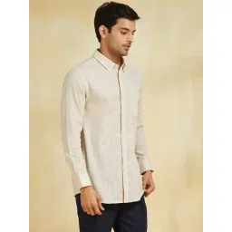Fabindia Bone Relaxed Fit Solid Shirt image 3