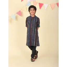 Fabindia Boys Indigo Cotton Printed Kurta-picture-41