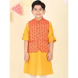 Fabindia Boys Open Front Jacket-picture-16