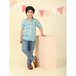 Fabindia Boys Printed Casual Shirt-picture-34