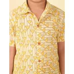 Fabindia Boys Printed Casual Shirt image 3