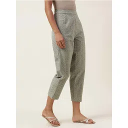 Fabindia Grey & Green Cotton Printed Cropped Pants image 4