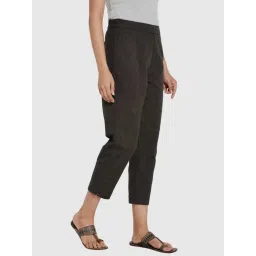 Fabindia Grey Cotton Cropped Pants image 3