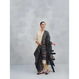 Fabindia Indigo Cotton Silk Blend Dabu Printed Dupatta-picture-25