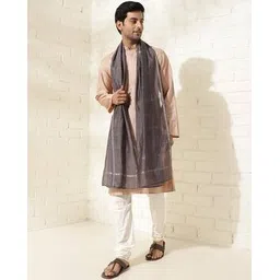 fabindia Men Jamdani Stole with Woven Motifs-picture-16
