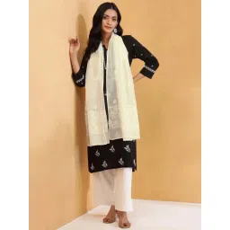 Fabindia Off White Embroidered Stole-picture-31