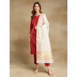 Fabindia Printed Cotton Silk Dupatta with Zari-picture-19