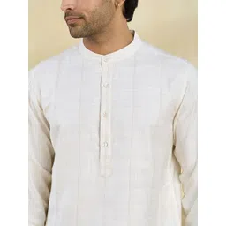 Fabindia Woven Design Mandarin Collar Straight Kurta image 4