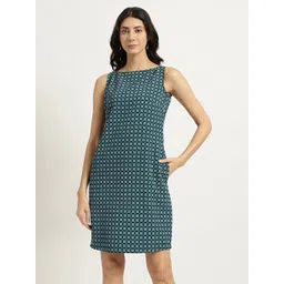 FableStreet Women Geometric Print Shift Dress-picture-41