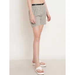 FABRIC FITOOR Women Stripes Printed Cotton Shorts image 5