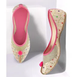 faishstar Jutis For Women-picture-26