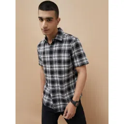 Fame Forever By Lifestyle Black Regular Fit Checks Shirt-picture-29