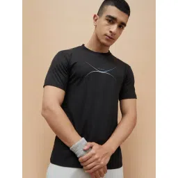 Fame Forever By Lifestyle Black Regular Fit Logo Printed Sports T-Shirt-picture-47