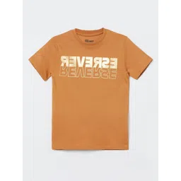 Fame Forever by Lifestyle Boys Printed Applique T-shirt-picture-21