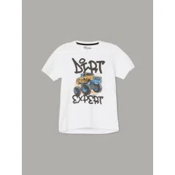 Fame Forever by Lifestyle Boys White Regular Fit T-Shirt-picture-41