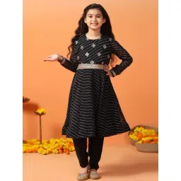 Fashion Dream Girls Black Embellished Kurta and Pants-picture-23