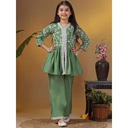 FASHION DREAM Girls Floral Embroidered Regular Kurta with Trousers-picture-40
