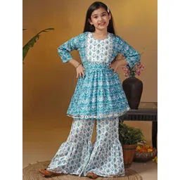 FASHION DREAM Girls Floral Printed Regular Kurta with Sharara-picture-32