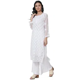 FashionChikan Art Women Ethnic Motifs Embroidered Regular Chikankari Kurta with Palazzos image 2