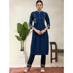 FASHOR Women Ethnic Motifs Printed Pleated Thread Work Kurta with Trousers-image-14