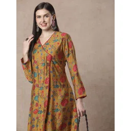 FASHOR Women Floral Printed Regular Kurta with Palazzos image 2
