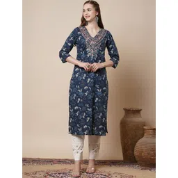 FASHOR Women Floral Printed Thread Work Floral Kurta-picture-35
